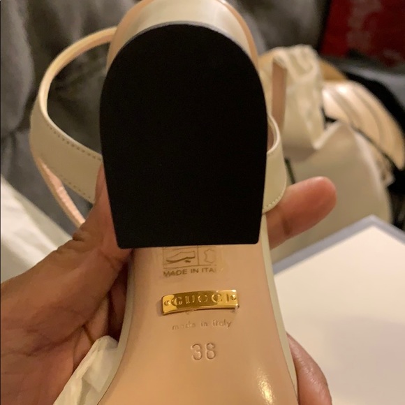 Authentic Gucci leather Heels - Picture 3 of 5
